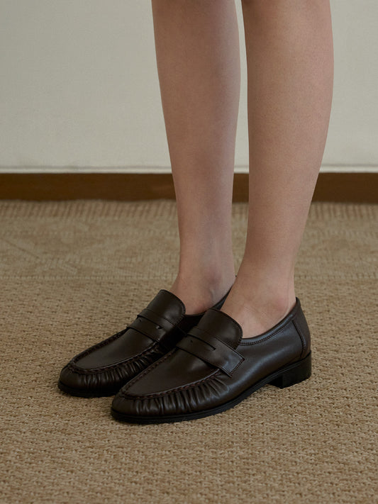ROHA Pleats Penny Loafers_Brown