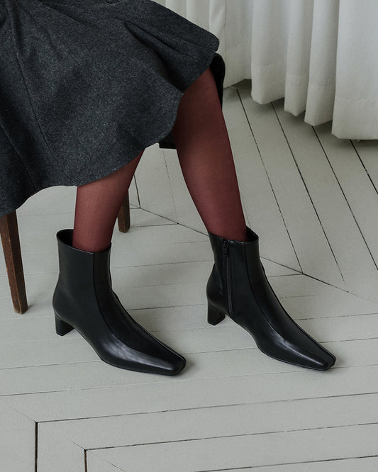 SIU Square Ankle Boots_Black